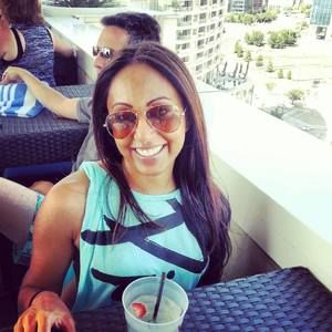 Meet your Posher, Jennie